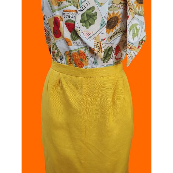 1980's Golden Yellow Saddlebred Linen Skirt Suit - Picture 14 of 16